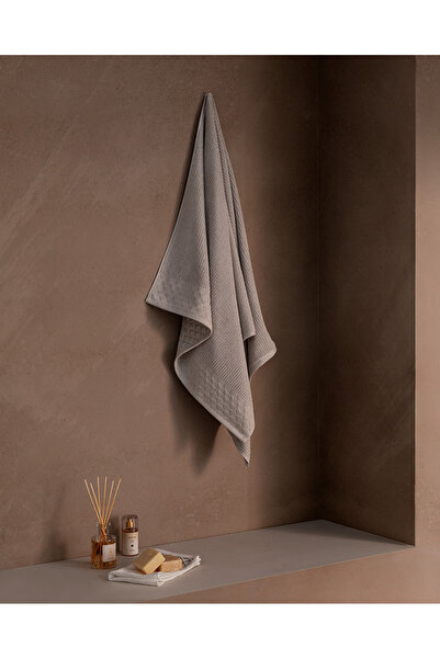 Madame Coco Lina Banyo Havlusu