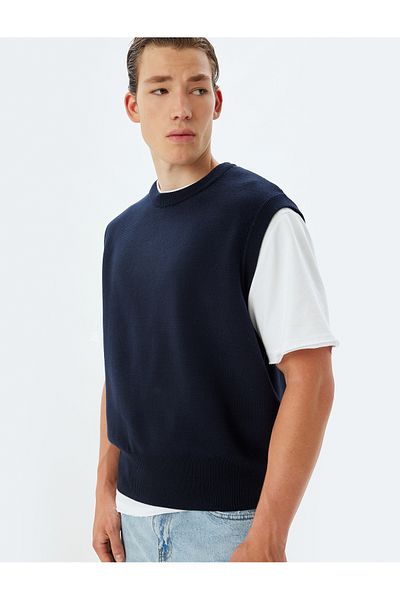 Koton Basic-Strickpullover – ärmellos, Rundhalsausschnitt, Baumwolle