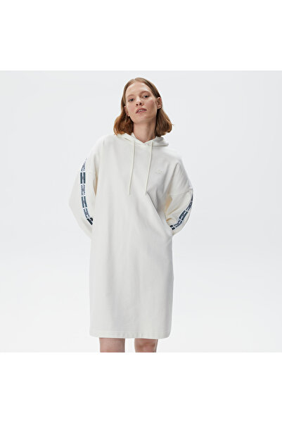 Lacoste Kadın Loose Fit Truvakar Kollu Kapüşonlu Baskılı Beyaz Elbise