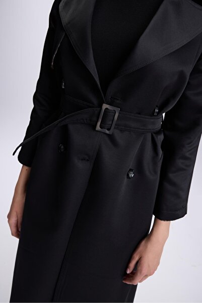 Zühre Omuz Apoletli Sırt Detaylı Siyah Trençkot 13563