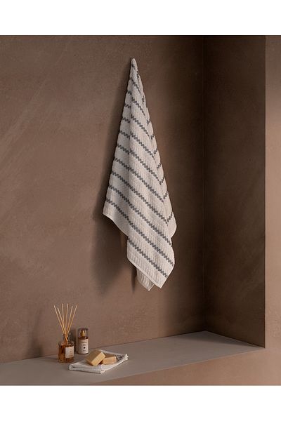 Madame Coco Simone Bath Towel