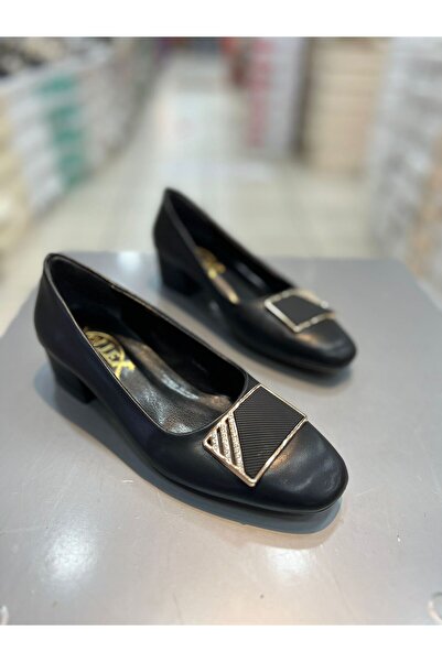 Hacıoğlu Ayakkabı Γυναικεία casual παπούτσια με κοντό τακούνι Vollex