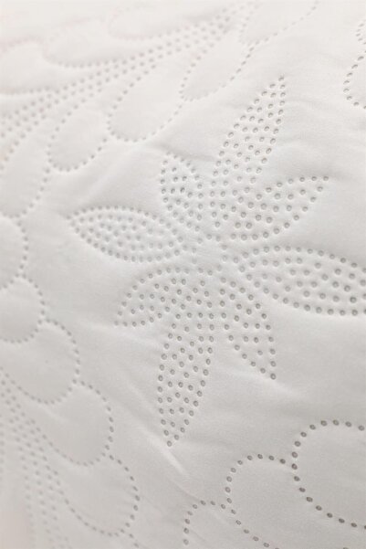 FAVORA Coverlet Ivy Double Plain Color Bedspread Set - Cream