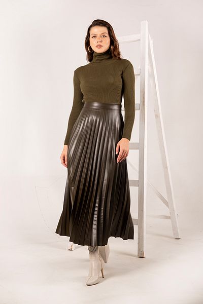 Melike Tatar Khaki Pleated Leather Skirt 32-9431