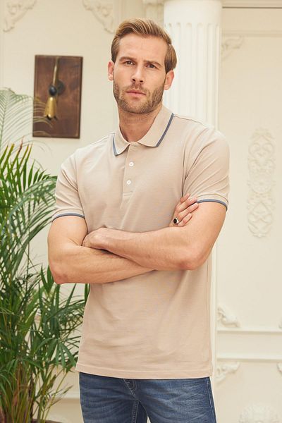 odelon Slim Fit Απλό ανδρικό μπλουζάκι με γιακά πόλο μπεζ
