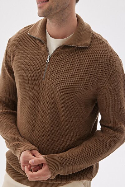 odelon Мъжки кафяв трикотажен пуловер - солунска плетка, половин цип, стандартна кройка, памук