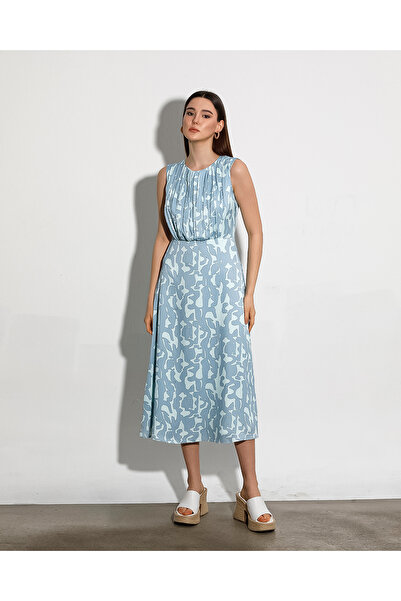 Jus De Pommes AÇIK MAVİ DESENLİ ÖNÜ PİLİSELİ MİDİ BOY ELBİSE