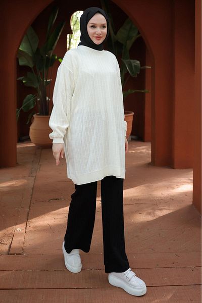 hafsamina Cream Colored Balloon Sleeve Knitwear Tunic - Hm2519