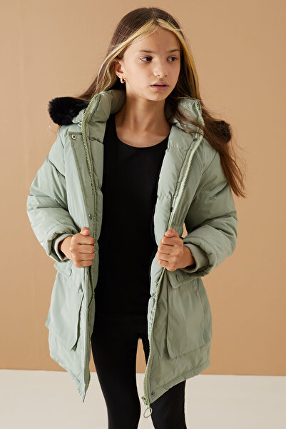 Cansın Mini Yeşil Kapaklı Cepli Kız Çocuk Kapüşonlu Mont 19066