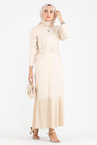 Sevitli Φόρεμα με λεπτομέρεια πιέτες και ζώνη-Μπεζ