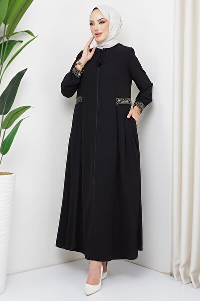 hafsamina عباية مطرزة مقاس كبير أسود HM2280