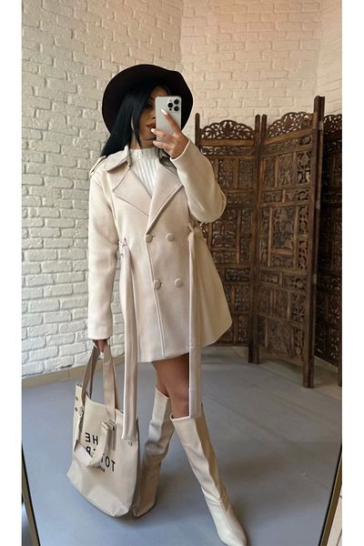 moneta boutique Palton scurt de damă, căptușit cu nasturi în față