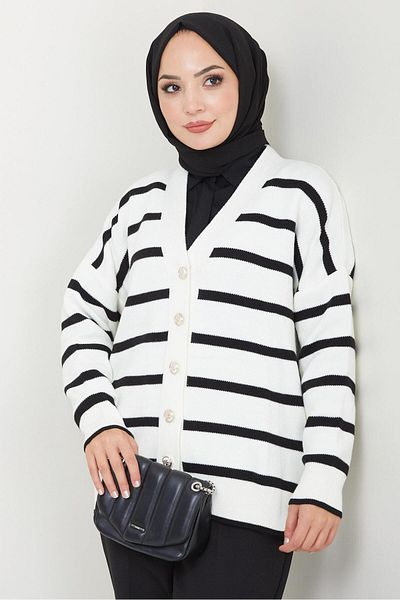 hafsamina كارديجان تريكو عربي مخطط باللون الأبيض - مزين بأزرار HM2516