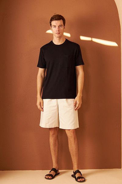 odelon Ανδρικό μπλουζάκι Comfort Fit σε μαύρο χρώμα - Τσέπη, Mars25