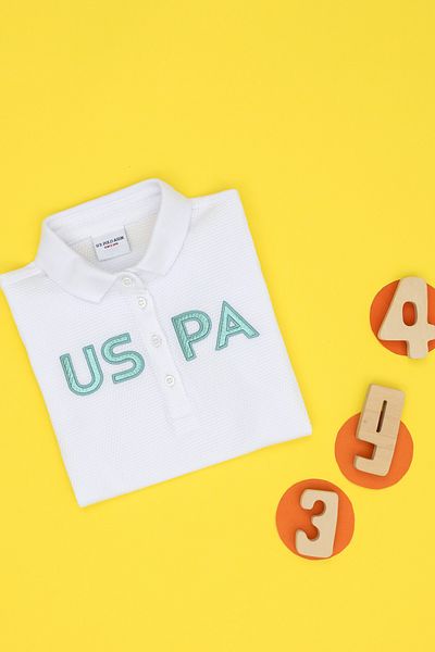U.S. Polo Assn. Λευκό μπλουζάκι για κορίτσια με γιακά πόλο 50263649-VR013
