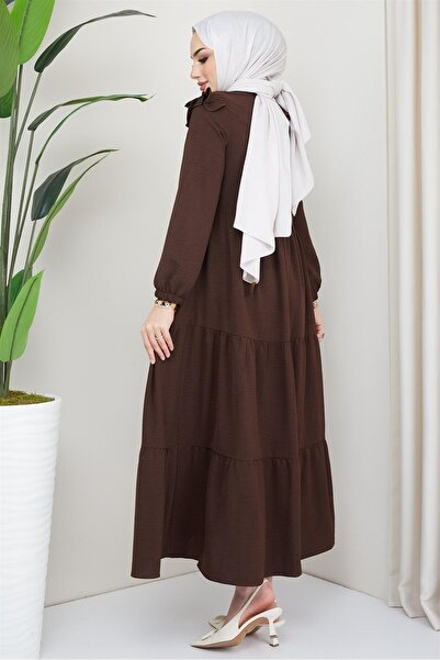 hafsamina Φόρεμα Hijab Ayrobin με βολάν από τον ώμο καφέ