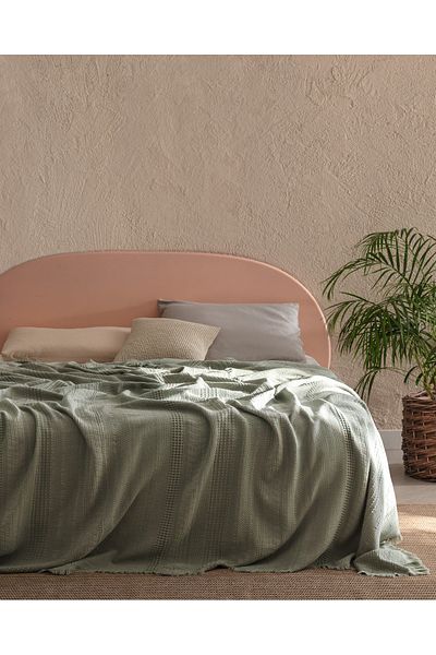 Madame Coco Lucille Double Bedspread - Comfortable and Stylish Design