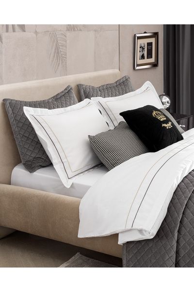 Madame Coco Belfort Royal Set- Gray 11 Piece