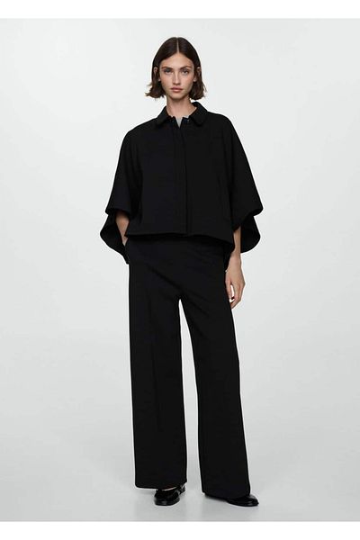 MANGO Woman Bunda ve stylu pláště s knoflíky