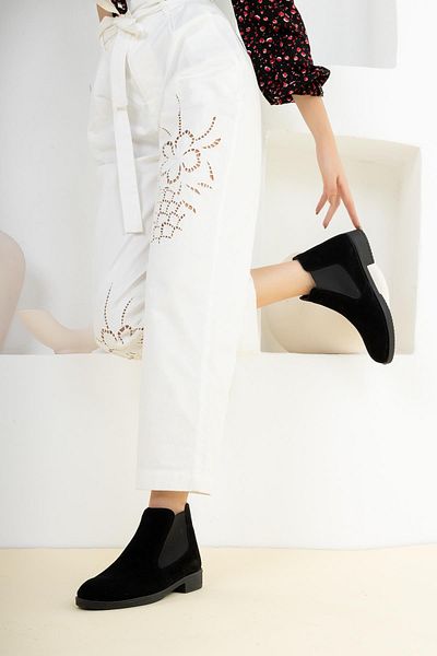MUGGO Angela Guaranteed Women's Stylish and Comfortable Chelsea Boots