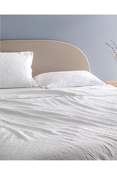 Madame Coco Marjolaina Double Bedspread