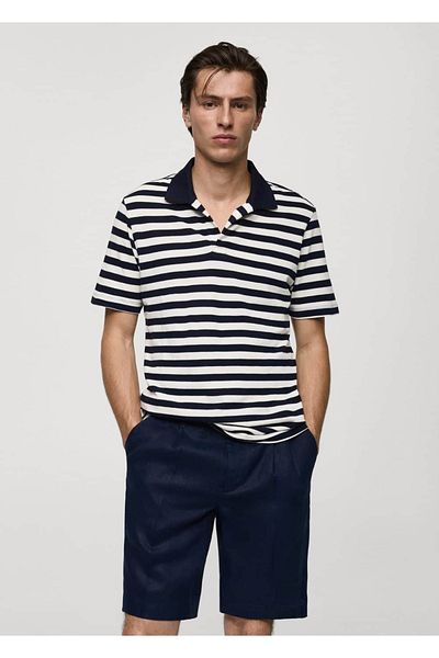 MANGO Man Gestreiftes Poloshirt aus Piqué-Baumwolle mit normaler Passform