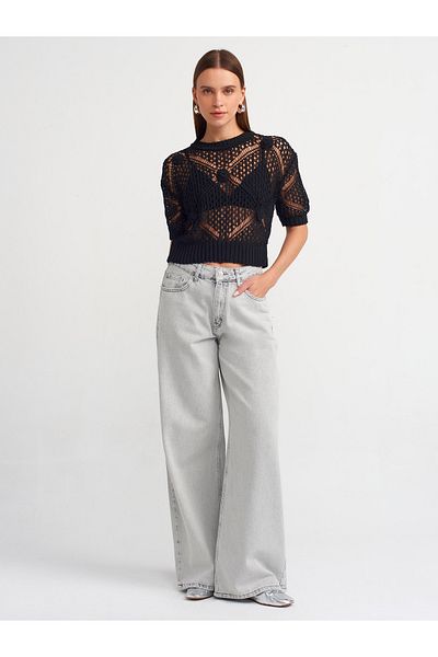 Dilvin Model 10584 - Pulover negru din tricot cu decolteu triplu