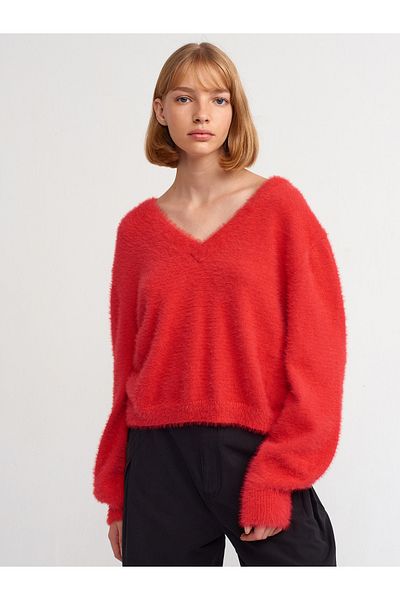Dilvin 10461 V-Neck Low-cut Jewelled Sweater-Red