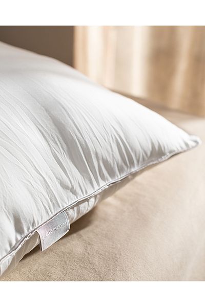 Madame Coco Odette Bamboo Pillow - Comfortable and Stylish Design