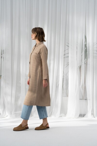 QANU Πουκάμισο με αγκράφα σε χρώμα βιζόν