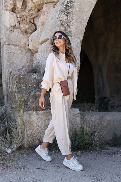 bytugcekaya Set cămașă și Shalwar de culoarea pietrei