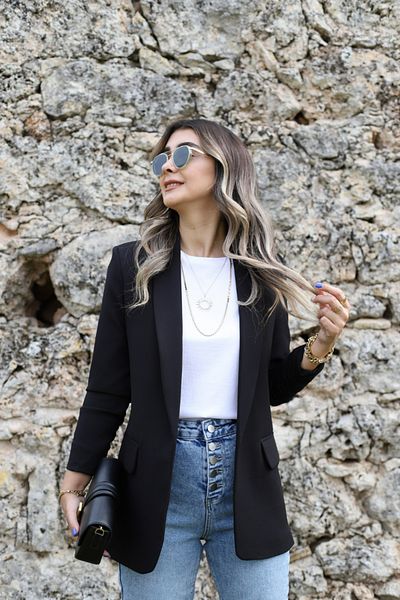 bytugcekaya Blazer negru cu detalii