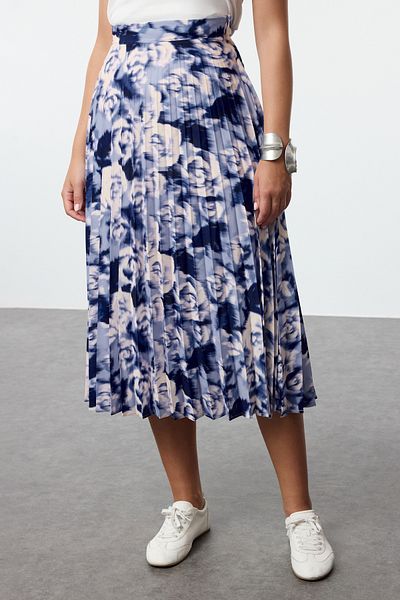 Trendyol Collection Rózsa mintás kék rakott szoknya - TWOSS24ET00265