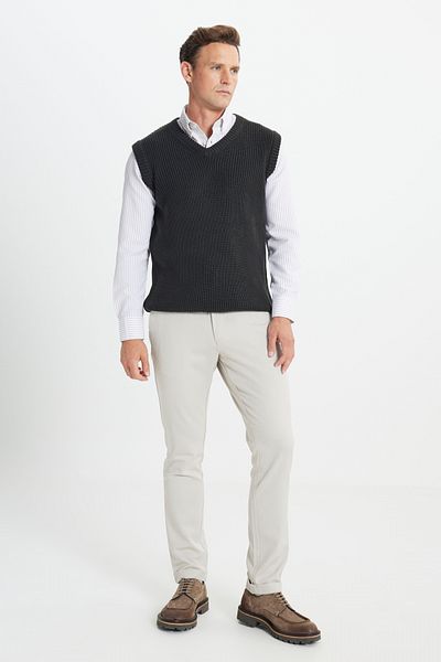 AC&Co / Altınyıldız Classics Men's Anthracite-Melange Standard Fit Normal Cut V-Neck Knitwear Sweater