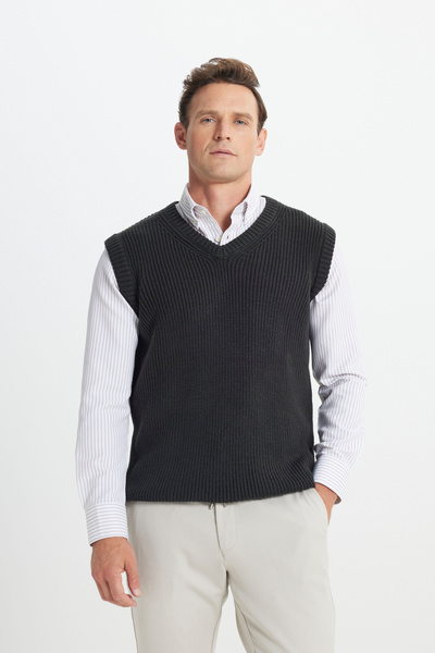 AC&Co / Altınyıldız Classics Ανδρικό πλεκτό πουλόβερ Anthracite-Melange Standard Fit Normal Cut V-Neck