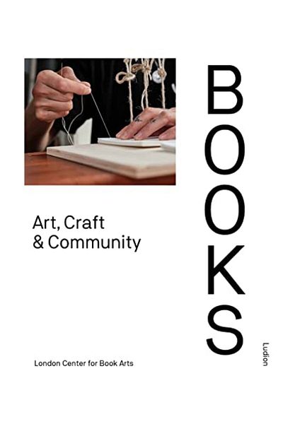 Hachette الكتب