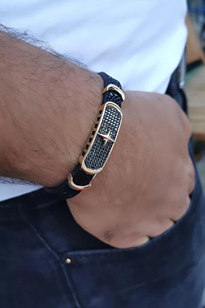 Utku Kuyumculuk 14 AYAR SİYAH VATOZ DERİSİ ÜZERİNE KUTUPYILDIZI ALTIN TASARIM ERKEK BİLEKLİK