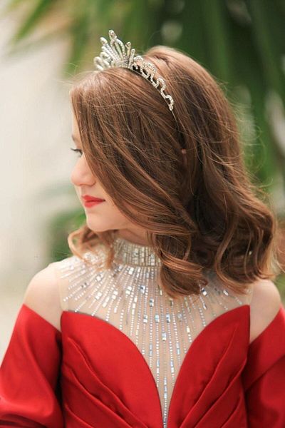 COMO KIDS Shiny Stone Detailed Long Sweep Train Bow Evening Dress
