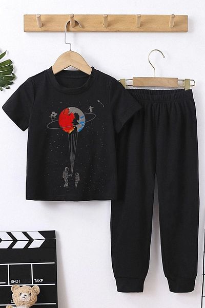 uyguntarz Σετ αθλητικής φόρμας Sunny Kids Universe με θέμα το κάτω μέρος