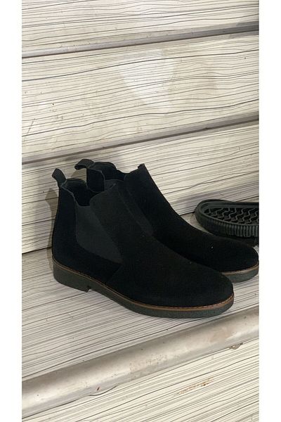 Jagen Men's Black Chelsea Boots - Comfortable and Stylish