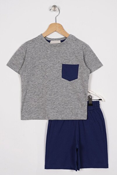 zepkids Хлопчачий комплект з шортами - сірий колір, з кишенями