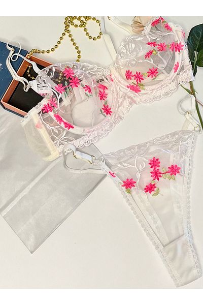 BGVogue Underwire Capless Pink Flower Added Bra Set