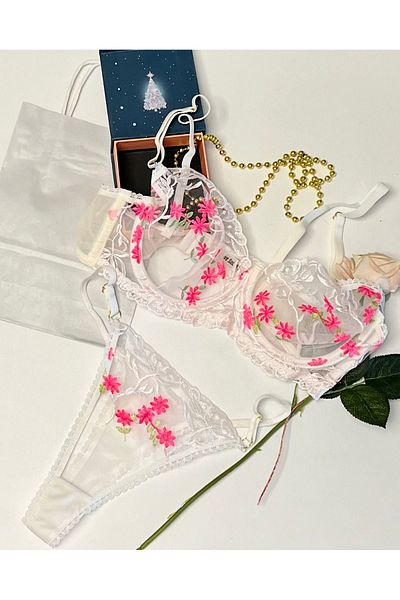 BGVogue Underwire Capless Pink Flower Added Bra Set