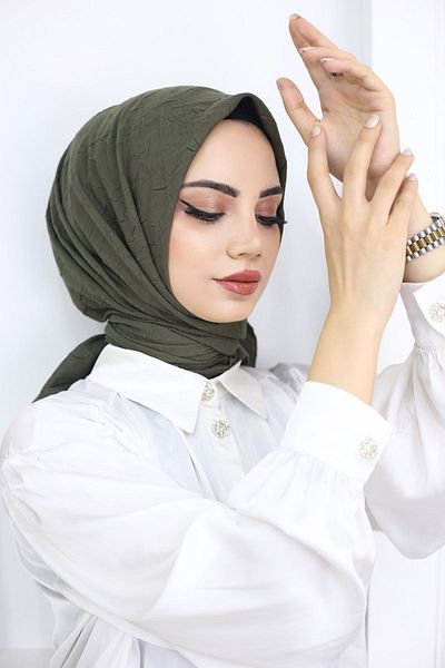 feronis Khaki Green Women's Bamboo Kraş Hijab Scarf Model