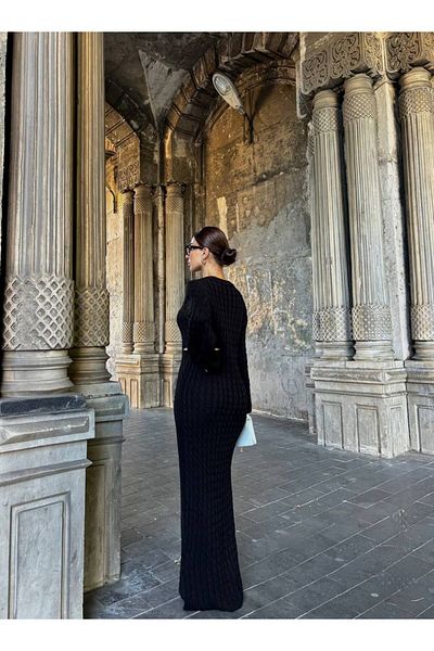 Askı Nişantaşı Rochie de tricotaj cu împletitură de păr negru cu gât crew 101-01382