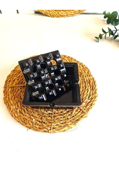 GULHANILE Τρία Γωνιακό Τασάκι με Καπάκι