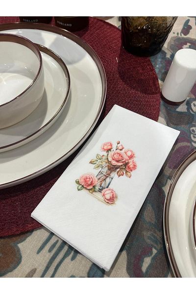 busrasdesign 16 Pieces Rose Bouquet Printed Presentation Napkin