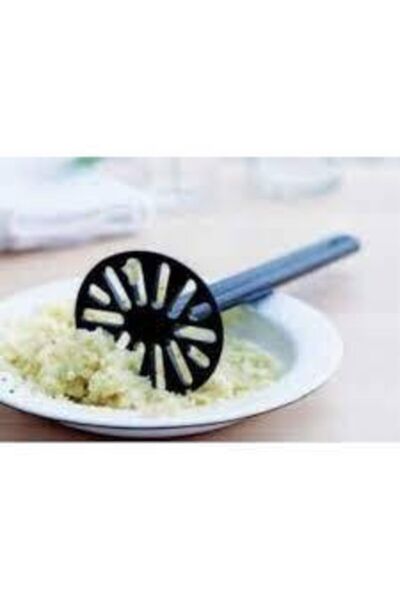 Tupperware Potato and Boiled Food Grinder