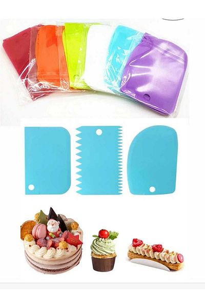 Dalian Home 3-Piece Dough Cutting and Scraping Set - Pastry and Cake Donut Shaper