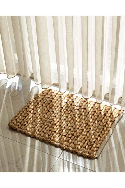 KaiHome Non-Slip Straw Base Hooded Mat